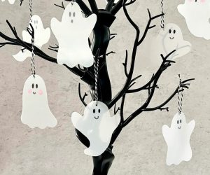 DIY-Halloween-Ghost-Ornaments-5